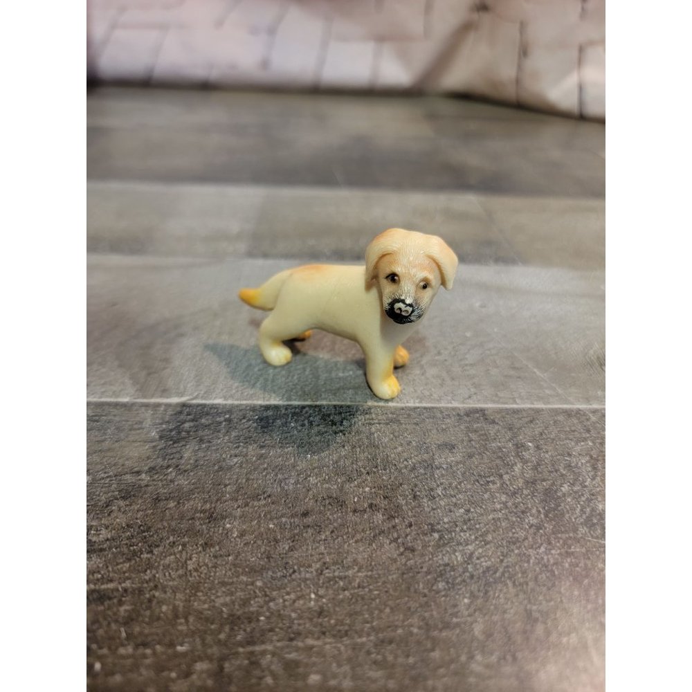 Golden‎ retriever puppy dog animal toy figure